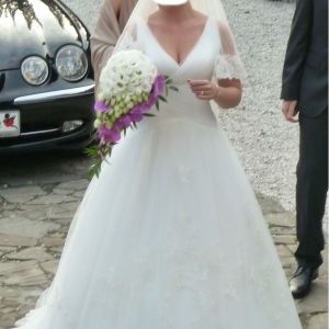 romantyczna suknia lubna Herms + koronkowy welon-gratis!!!!